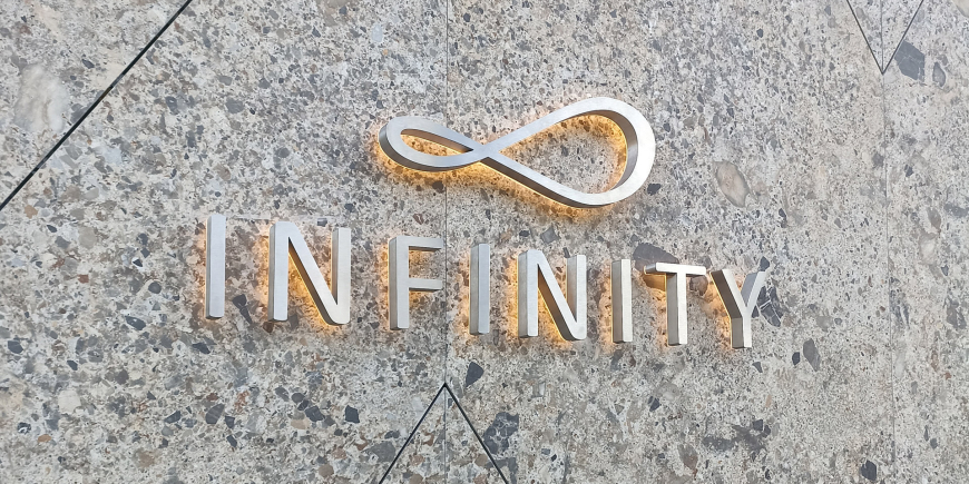 Infinity Surfaces al Cersaie 2023